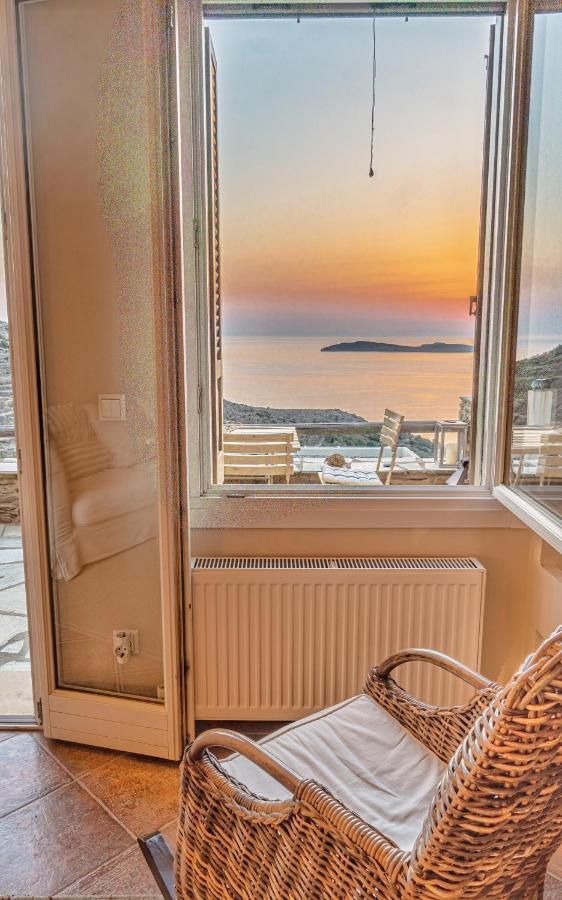Irida Villa - Sea & Sunset Flats By Explore Andros Mpatsi Buitenkant foto